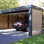 Puertas de garajes de madera: ¿una opción duradera?