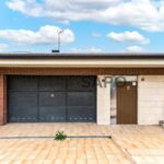 Puertas correderas para garajes: pros y contras